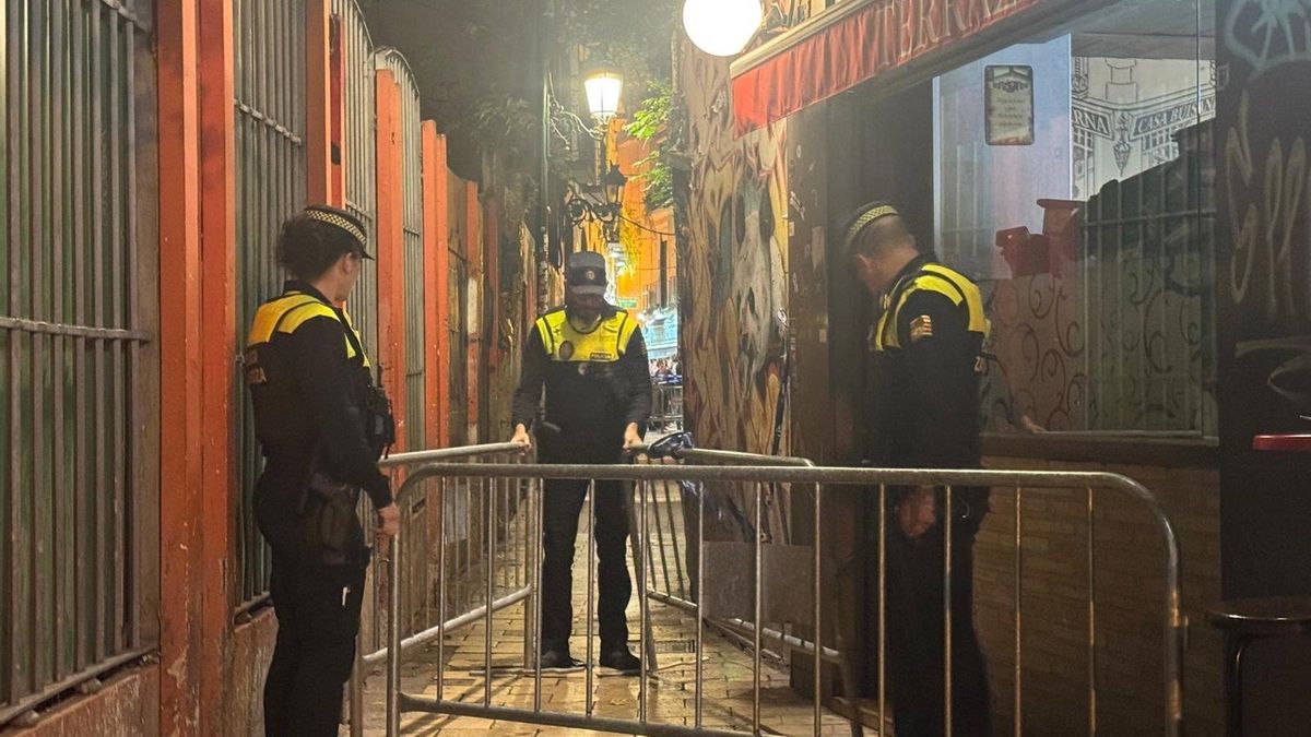 El Ayuntamiento de Zaragoza archivó el expediente de la calle Estébanes en mayo de 2024 pese a su estado, ahora en ruina