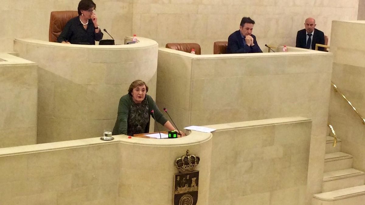 La consejera de Sanidad considera "incomprensible e inmerecida" la convocatoria de huelga