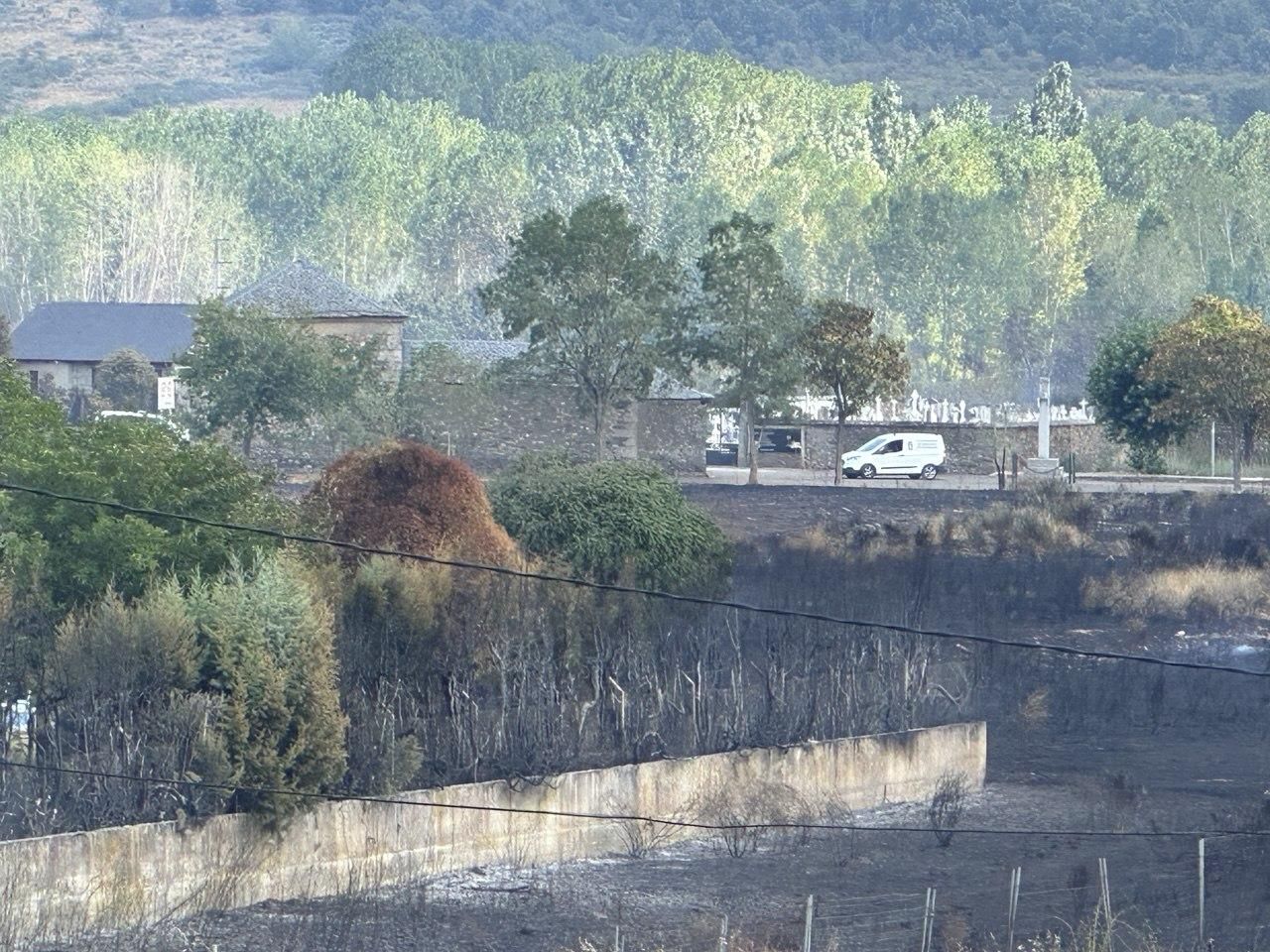 Incendio en Villaverde de los Cestos. / ILEÓN
