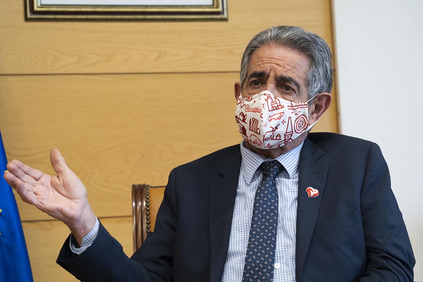 Revilla asegura que su coalición con el PSOE aguantará la legislatura completa.