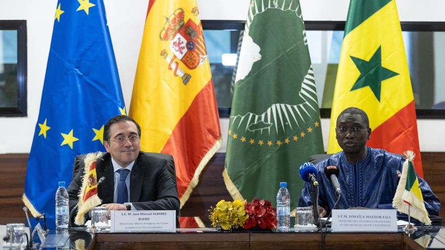 El ministro de Exteriores de Senegal quiere reforzar la migración circular con España