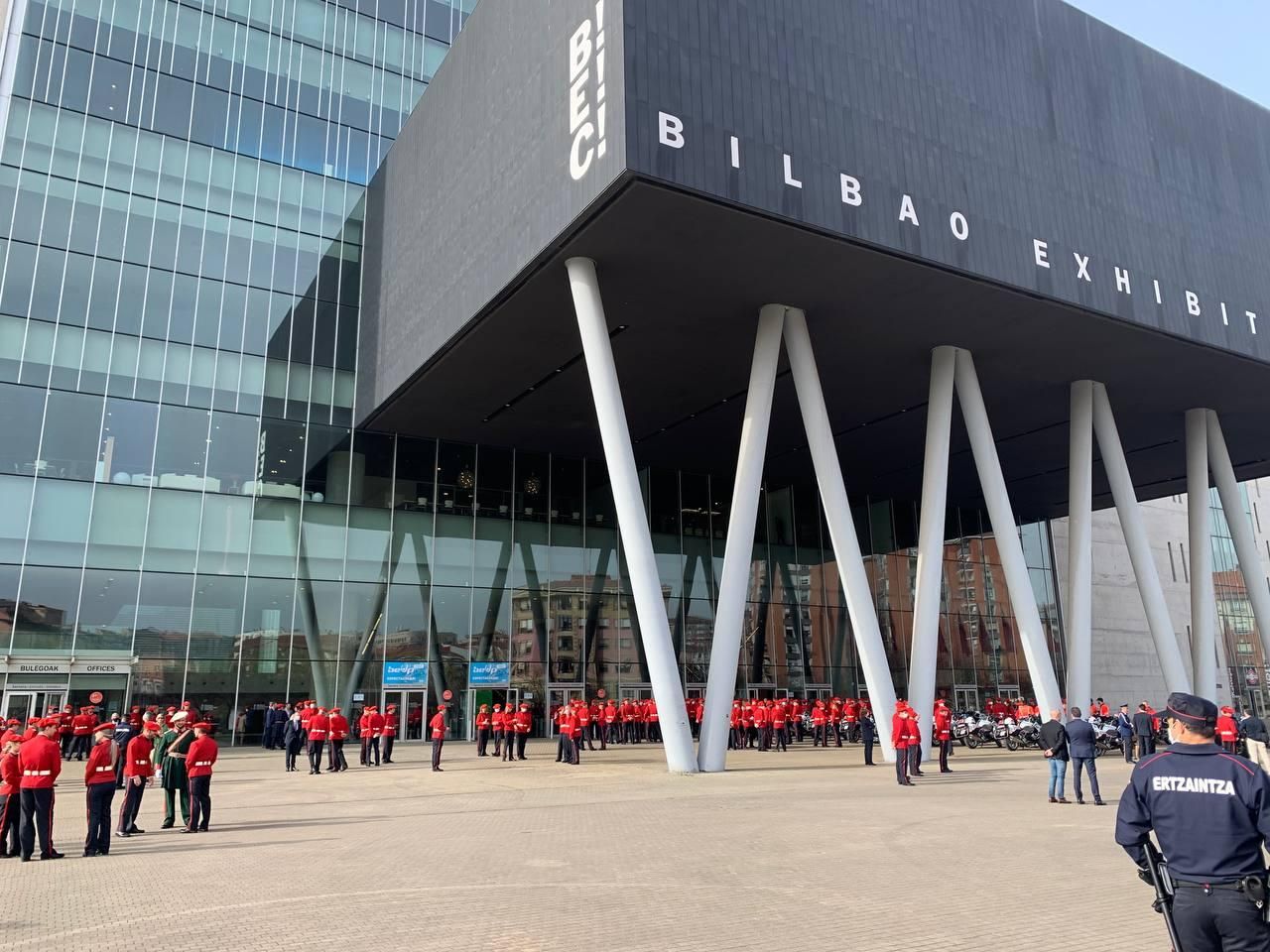 El cuadragésimo aniversario de la Ertzaintza, en imágenes