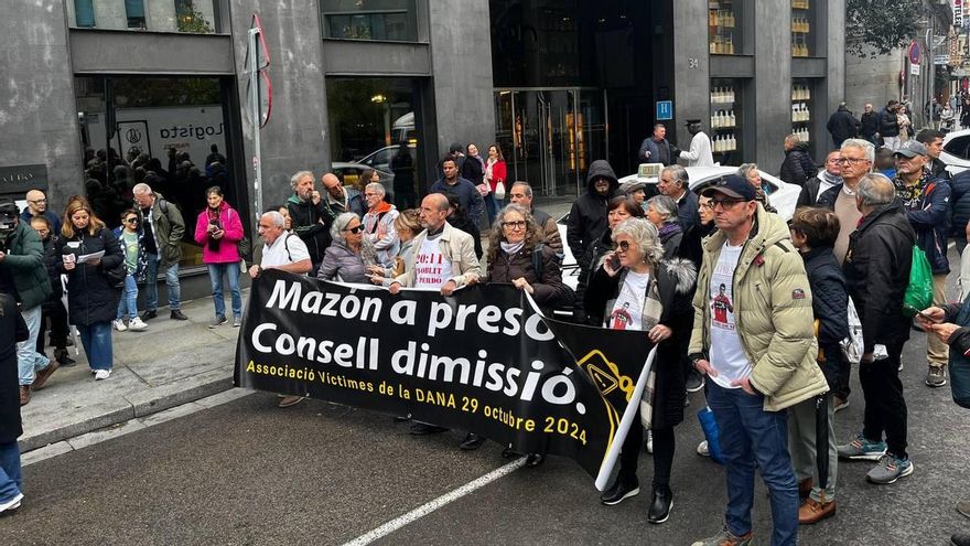 Víctimas protestan contra Mazón, este lunes