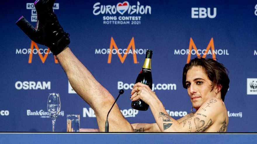 El cantante de Italia niega que se drogara en Eurovisión 2021 y explica el polémico vídeo