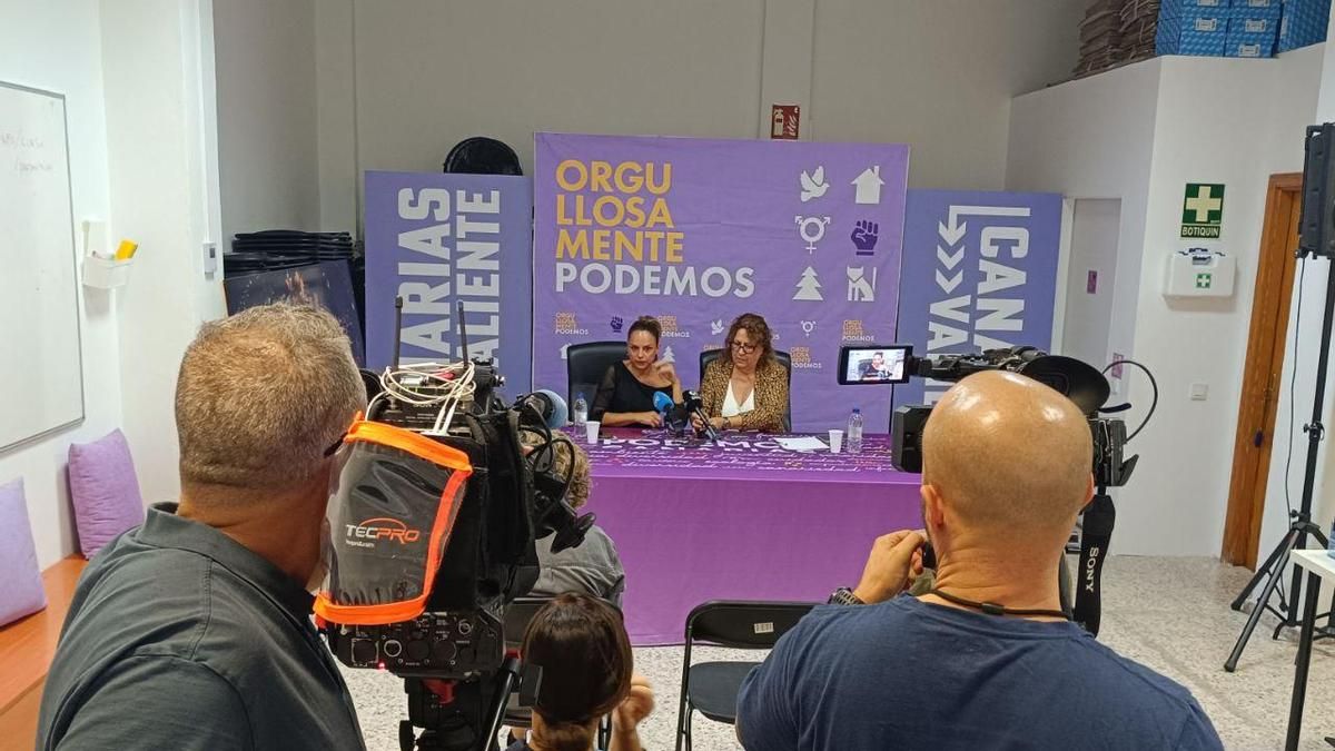 Rueda de prensa de Podemos Canarias, este lunes.
