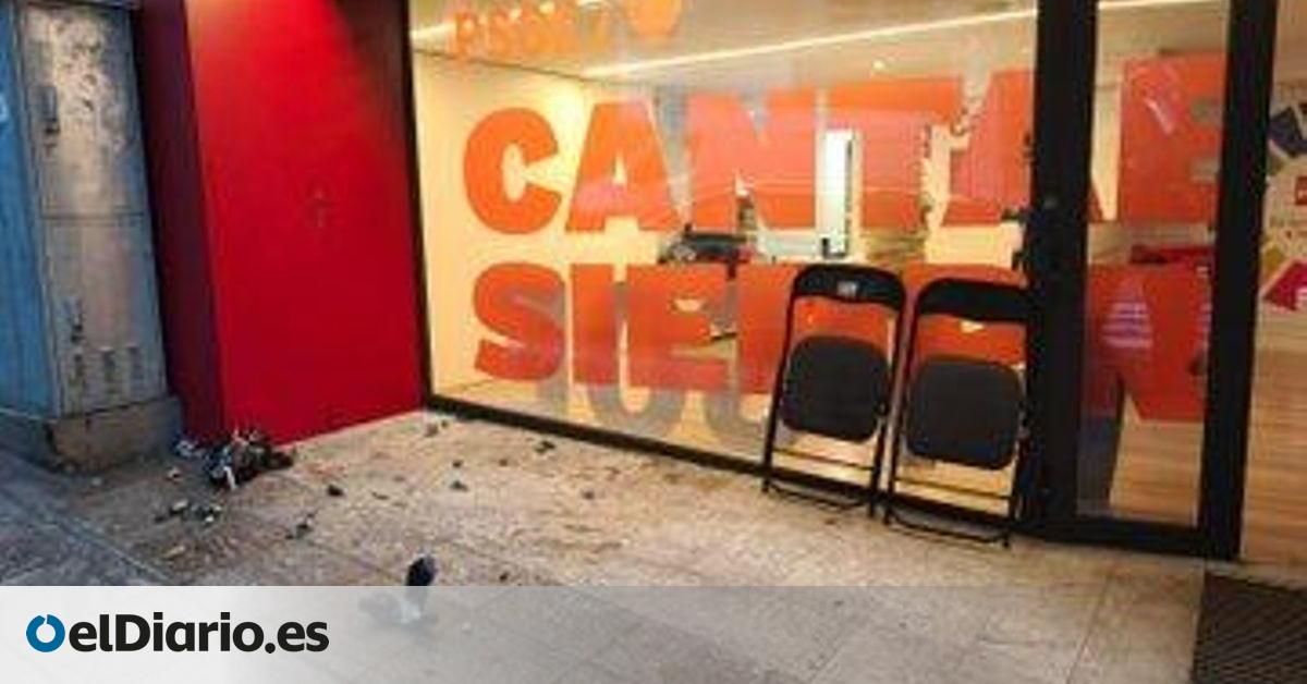 Dos detenidos por lanzar explosivos dentro de la sede del PSOE de Cantabria durante un acto de memoria democrática