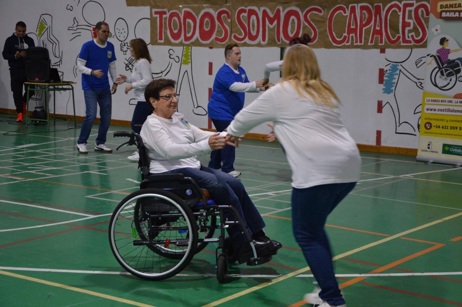 Participantes del proyecto 'Danza Inclusiva' de Daimiel (Ciudad Real)