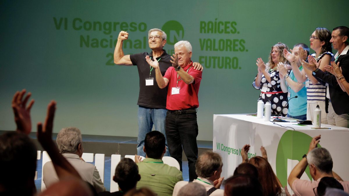 Román Rodríguez y Carmelo Ramírez, en el VI Congreso Nacional de Nueva Canarias.