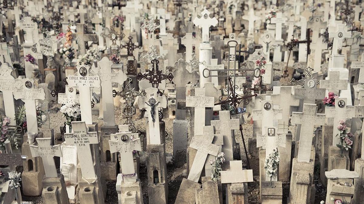 El primer cementerio laico del país se construyó en Catalunya y hace un guiño a la mitología griega