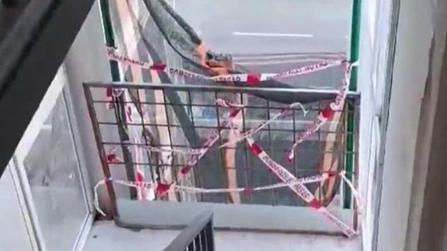 Un joven, herido muy grave en Aluche al caer por el hueco de un ascensor en obras