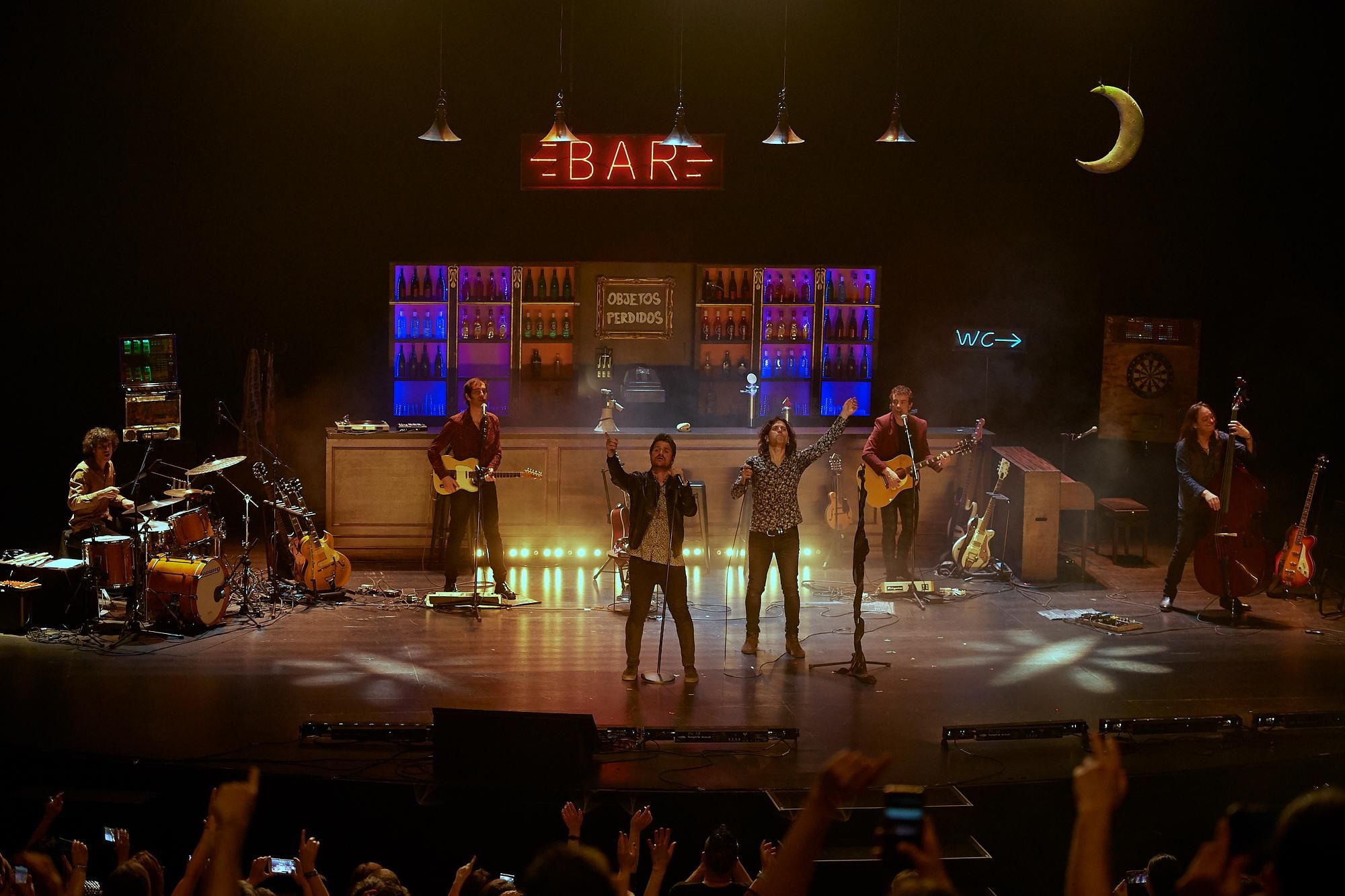 El público coreó con Rulo y Dani Martín una de las canciones más aplaudidas de la noche del domingo. | EL REY LAGARTÓN