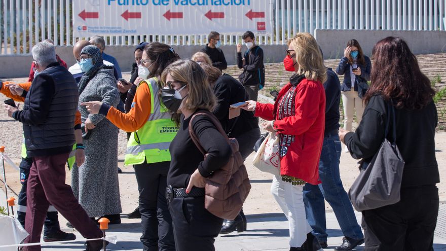 Guía para saber si tienes que volver a vacunarte, cuándo y por qué