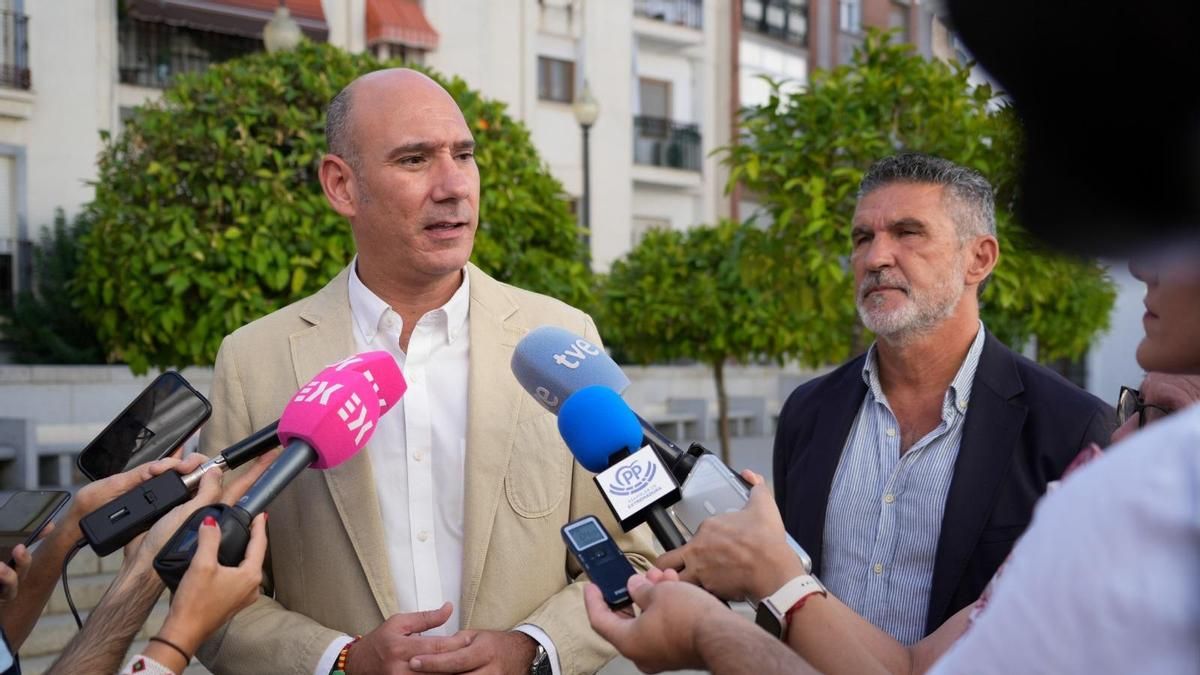 El PP acusa a Cotrina de "rendirse al sanchismo" ante Salvador Illa