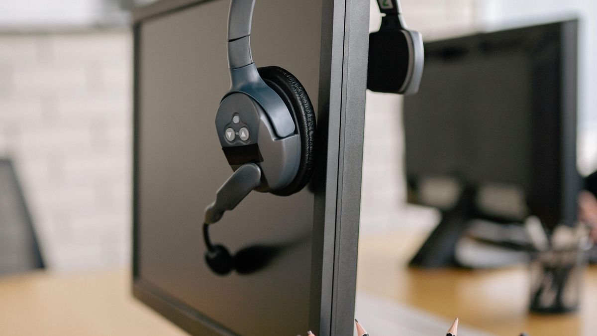 La empresa leonesa de telemarketing Plus Contacto anuncia un ERE a su plantilla
