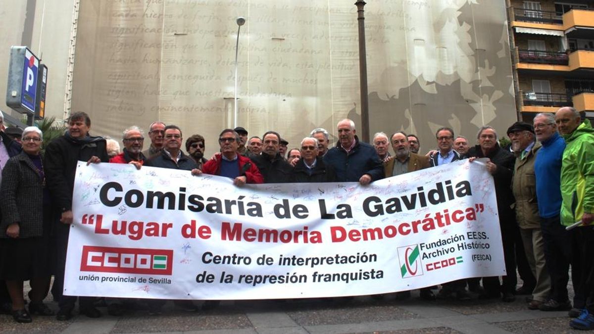 Concentración para reivindicar que la Gavidia fuese lugar de memoria democrática.