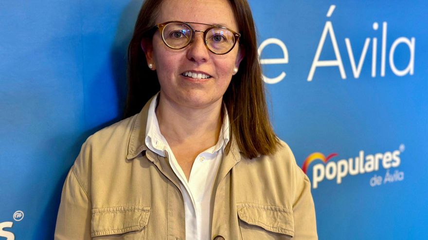Mañueco nombra como asesora a la exsenadora abulense y concejala del PP Teresa García Avilés