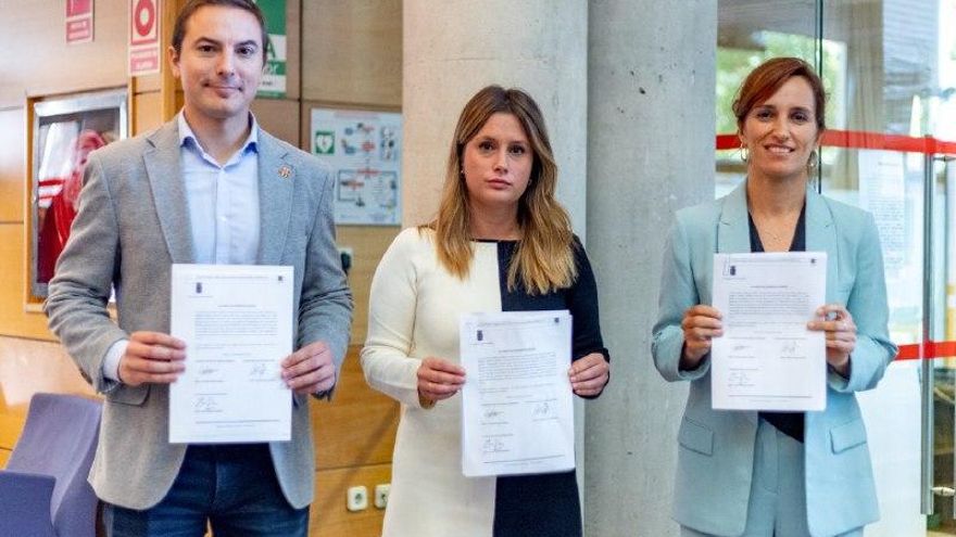 La izquierda exige a Ayuso que no boicotee una nueva investigación sobre las residencias: "Sería un escándalo"