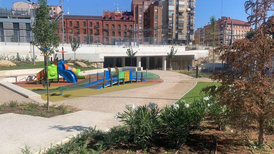 Una docena de asociaciones piden la retransmisión online de la última reunión de la Sociedad Valladolid Alta Velocidad