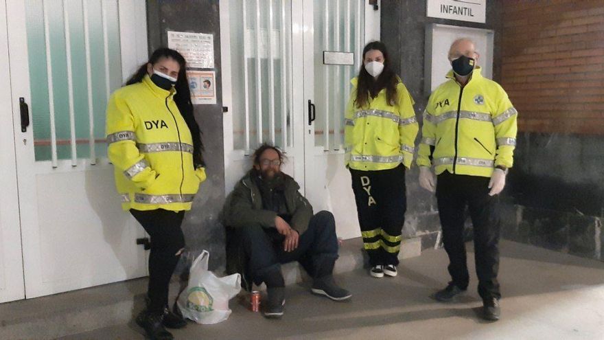 Izaskun, Susana y Marco junto a Joseba