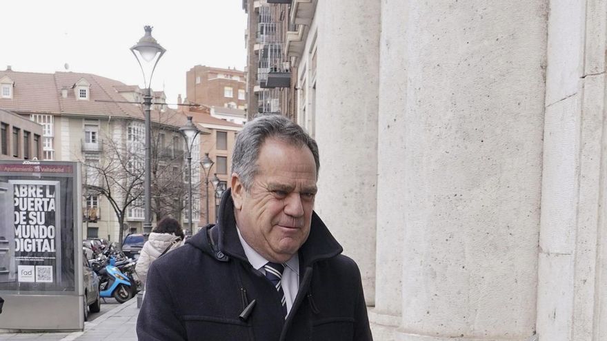 Juicio Perla Negra: Pablo Trillo rebaja el tono y matiza el aviso que dio al presidente de la Junta de Castilla y León