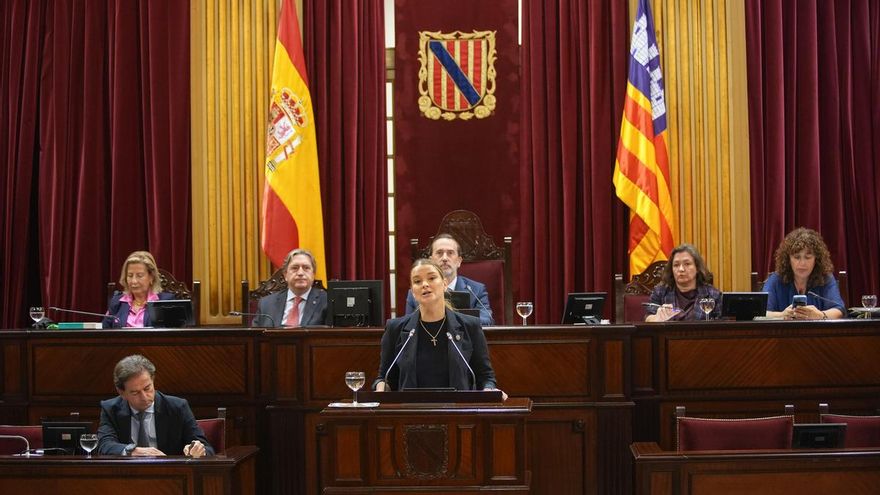 La presidenta balear del PP blinda su ofensiva fiscal y endurece su discurso migratorio: "Aquí no cabe todo el mundo"