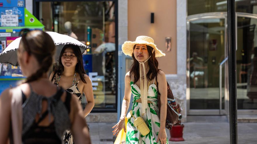 Adiós a la gallina de los huevos de oro: la crisis climática acabará con el turismo de 'sol y playa'
