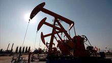 El petróleo de Texas cierra 2015 con una fuerte caída acumulada del 30,4 por ciento