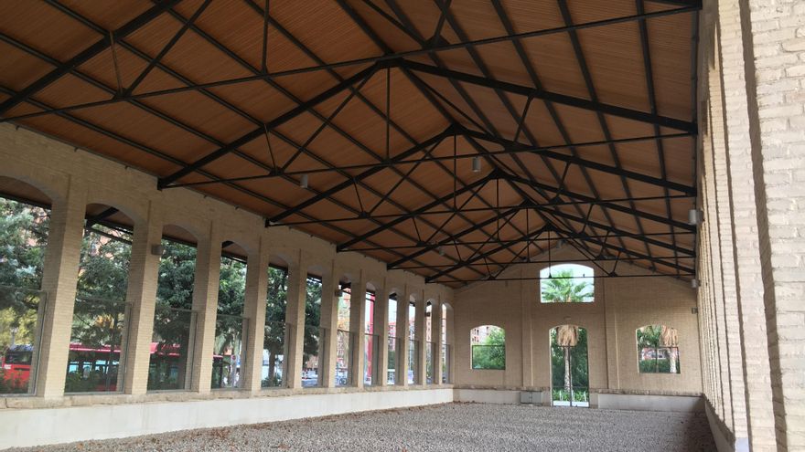 Interior de la nau que acollirà la segona seu de l'IVAM a València.