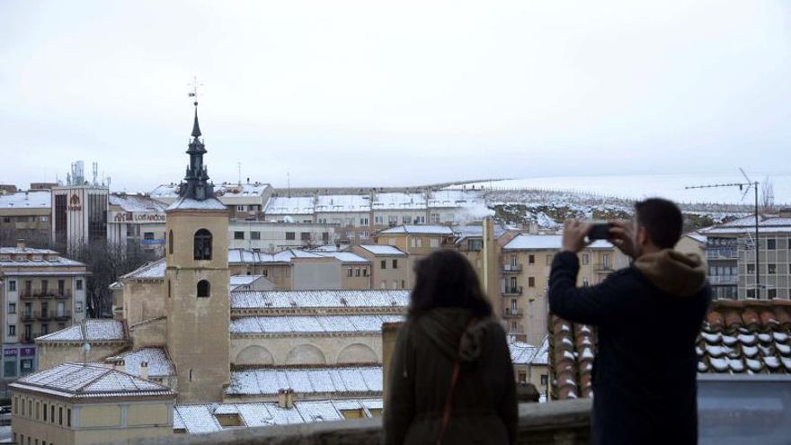 이번 주 화요일 겨울 날씨와 함께 7개 자치단체에 눈·비 경보