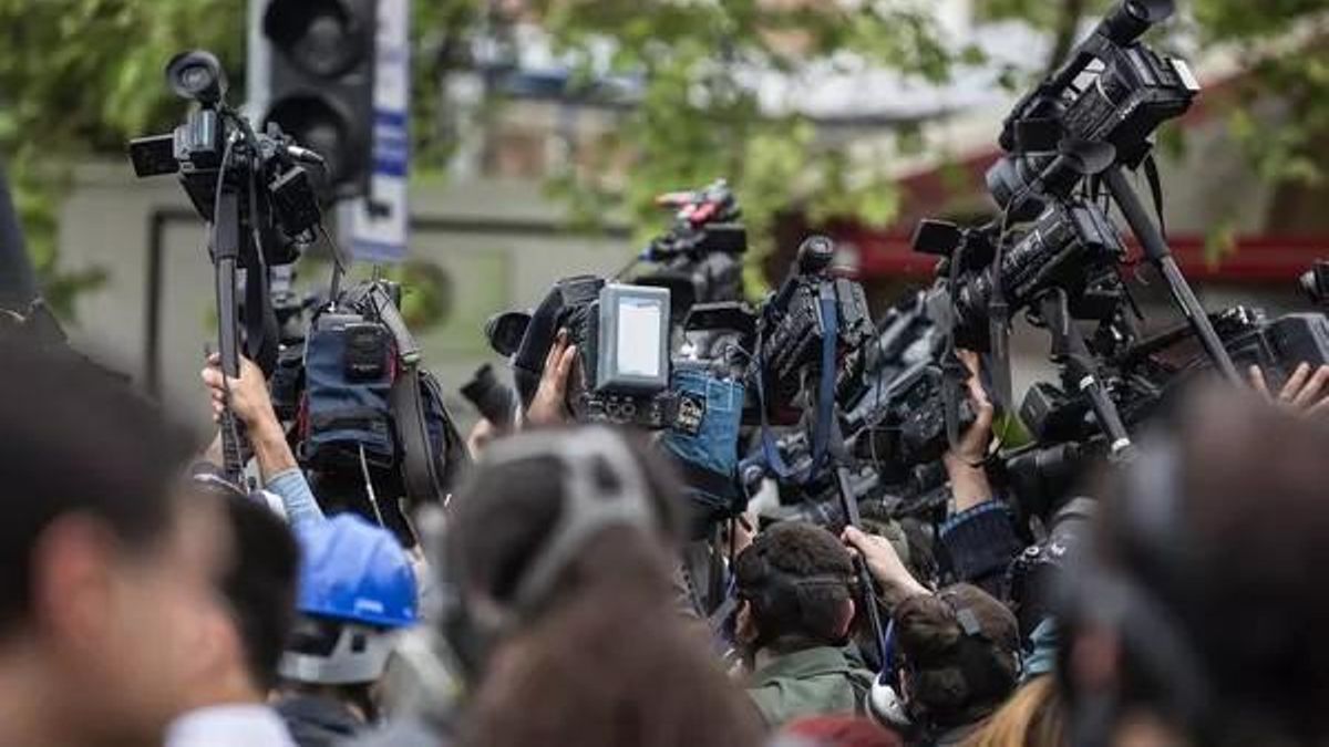 Vox ataca al PP por incluir a Lalachus en el Festival Internacional del Humor y desprecia el fotoperiodismo en Asturias