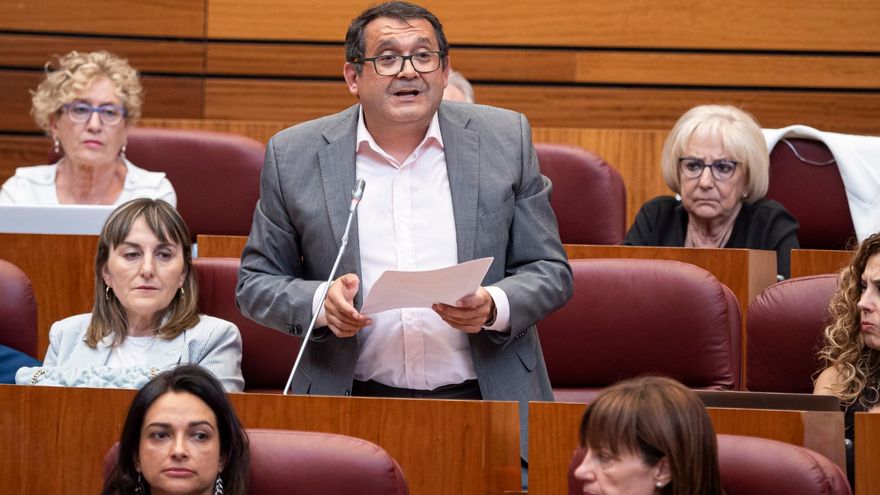 Un diputado del PSOE en las Cortes de Castilla y León dimite tras ser imputado por un delito de agresión sexual a menor