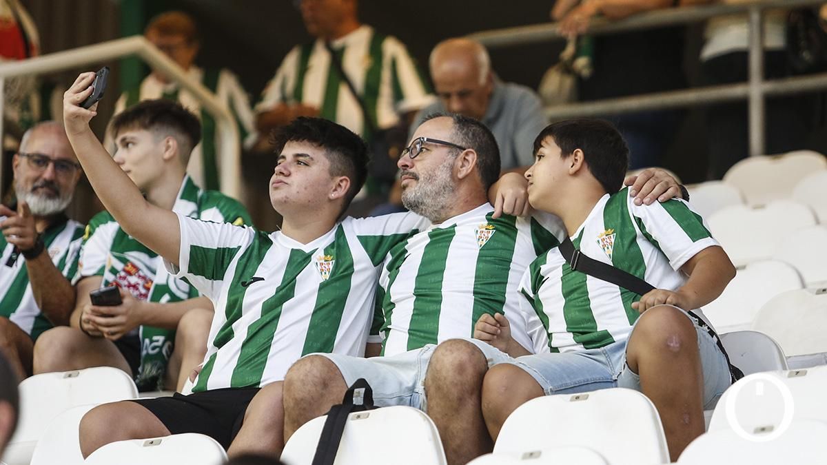 Grada Blanquiverde del Córdoba CF - Málaga CF