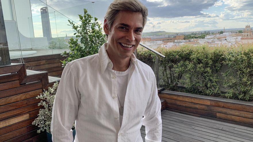 Carlos Baute asegura que se “dejó llevar por la emoción” con los insultos contra Delcy Rodríguez: “No soy racista”