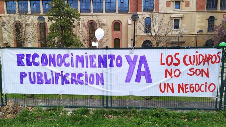 Las imágenes del 8M en Navarra, una jornada con los cuidados en el centro