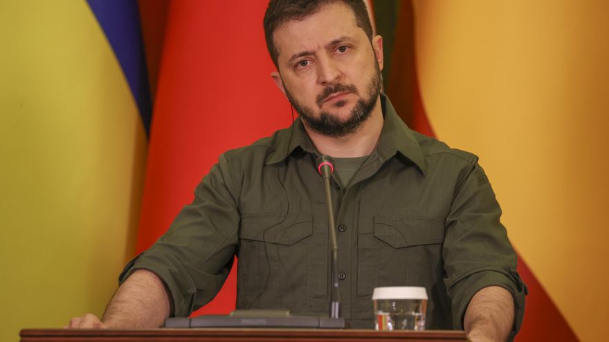 El presidente de Ucrania, Volodímir Zelenski, durante la rueda de prensa. EFE/Miguel Gutiérrez