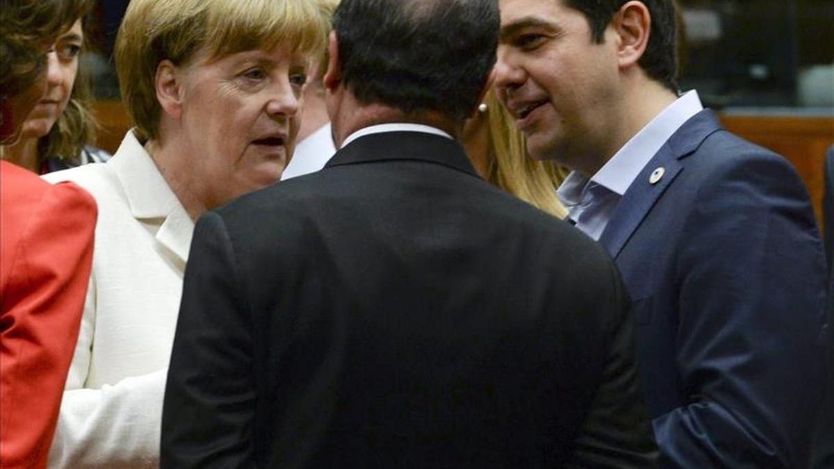 Grecia y los socios del euro cierran un acuerdo tras 17 horas negociando