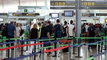 Los empleados de tierra de Iberia en El Prat van a la huelga este fin de semana