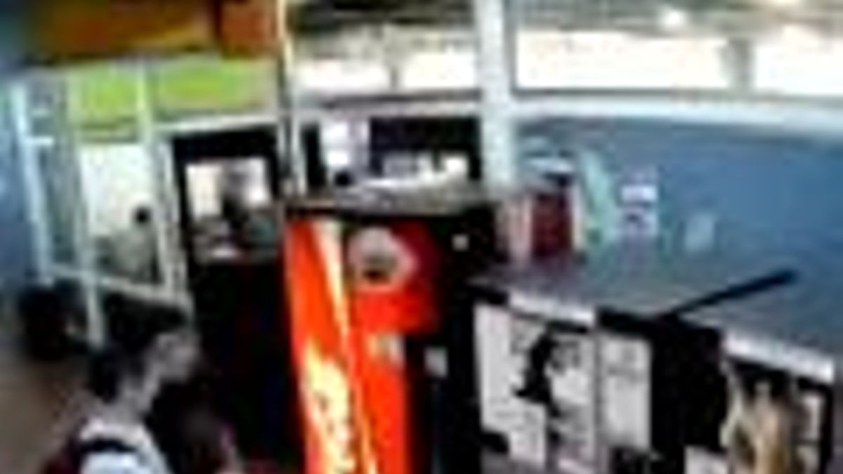 El anuncio "positivo" de Coca-Cola, con las cámaras de seguridad, abrirá el 2013 en las 'teles'