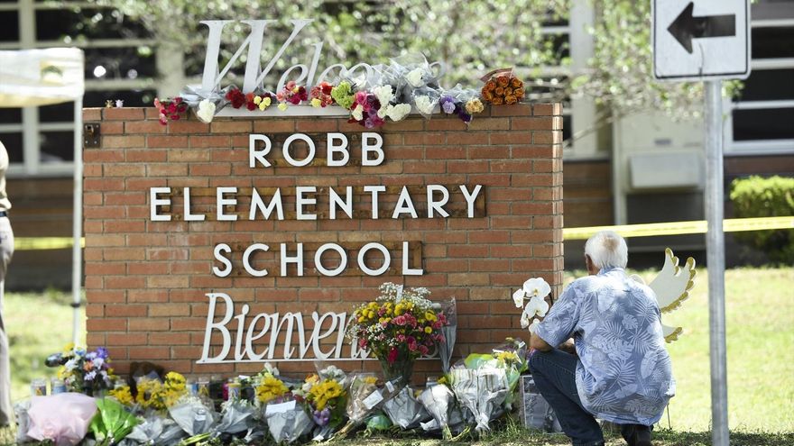 La policía de Texas reconoce que se equivocó al no intervenir antes en la escuela de Uvalde pese a las llamadas desesperadas de los niños