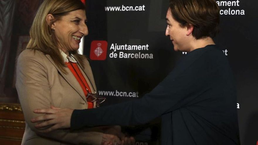 Colau acusa a España y a la UE de ser "cómplices de la muerte" de refugiados