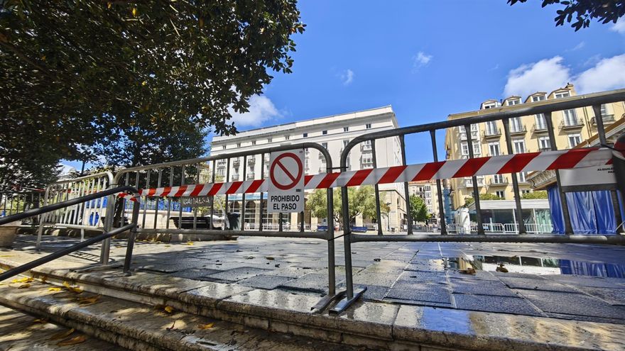 Cantabristas culpa del cierre del parking y la plaza de Pombo a la "inacción" del Ayuntamiento de Santander