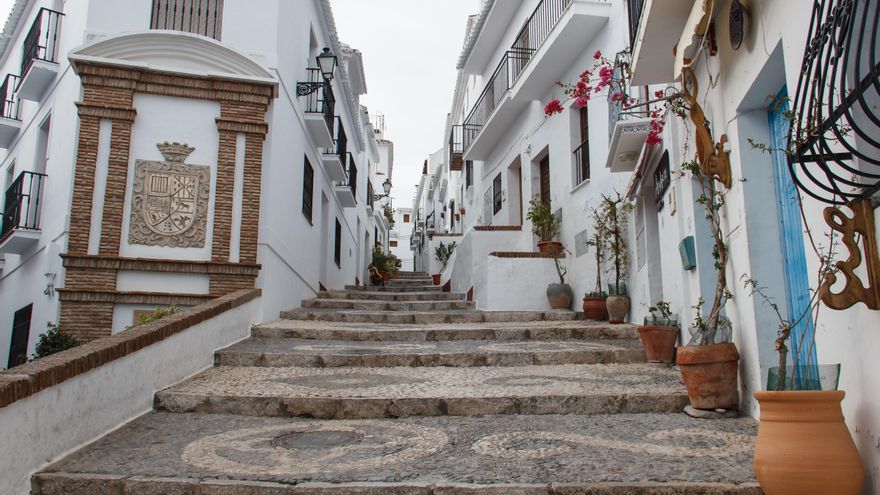 Este pequeño pueblo malagueño es considerado el único de Europa en el que se produce miel de caña