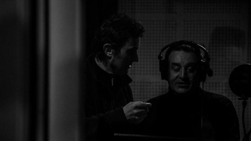 Abogado del Diablo. Un momento de grabación con Moisés y Miguel. Foto: Aclamv Photographer.