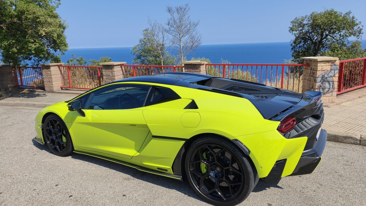 Aspecto del Lamborghini Temerario desde la parte trasera