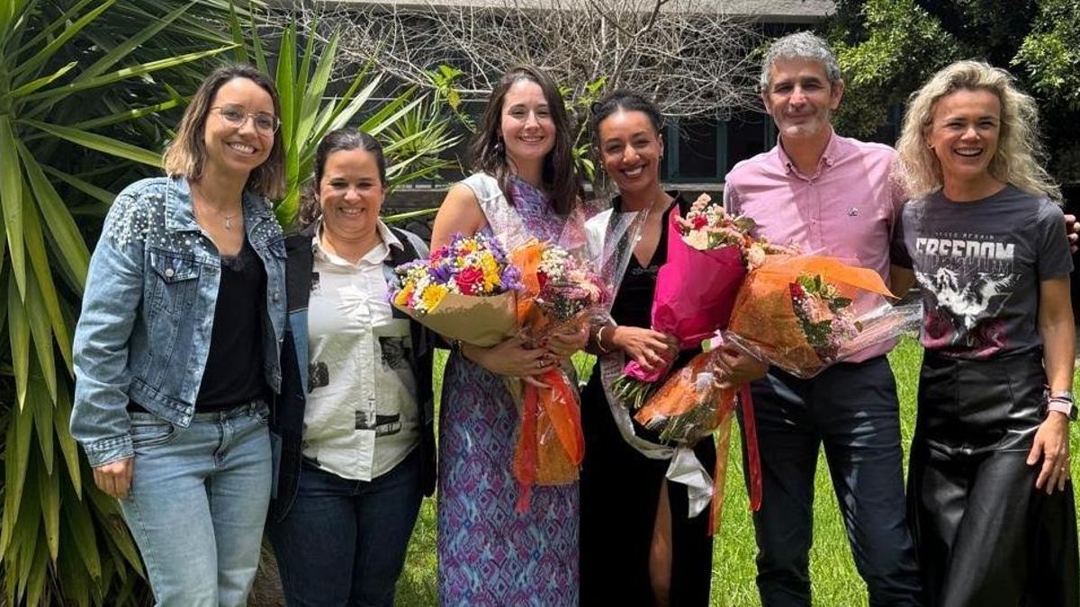 Sanidad homenajea a los médicos y enfermeros de La Palma que han culminado su formación como especialistas