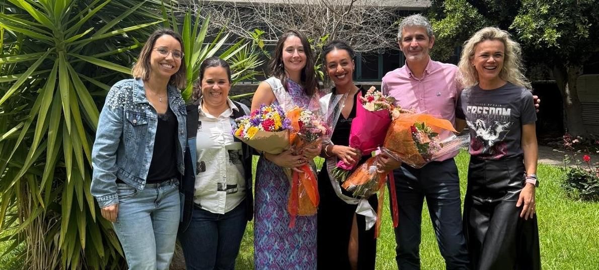 Sanidad homenajea a los médicos y enfermeros de La Palma que han culminado su formación como especialistas.