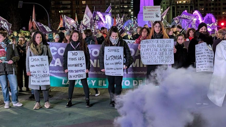 photo 5920022053262575067 y