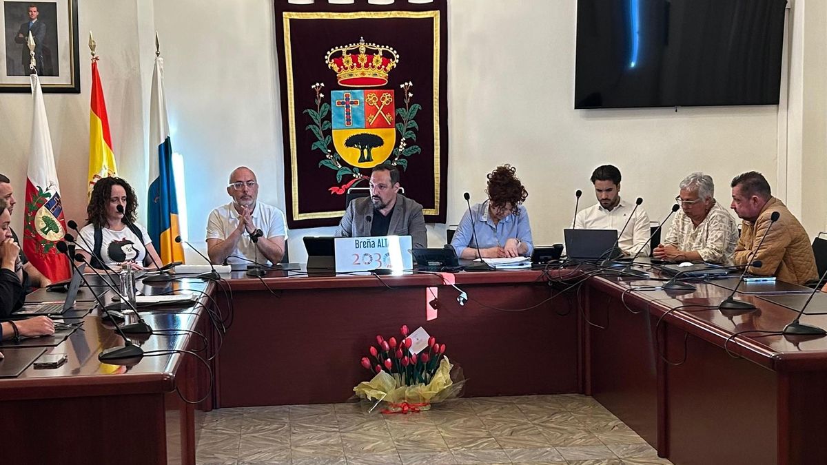 Breña Alta aprueba un plan de barrios de casi dos millones con cargo al remanente de tesorería para gastos generales