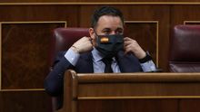 Vox cae en todas las encuestas pese a su estruendo en la calle, las instituciones y los juzgados