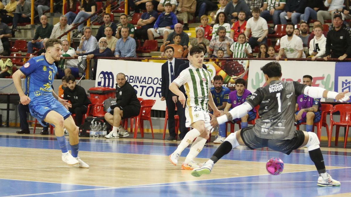 Las imágenes del Córdoba Patrimonio - Servigroup Peñíscola